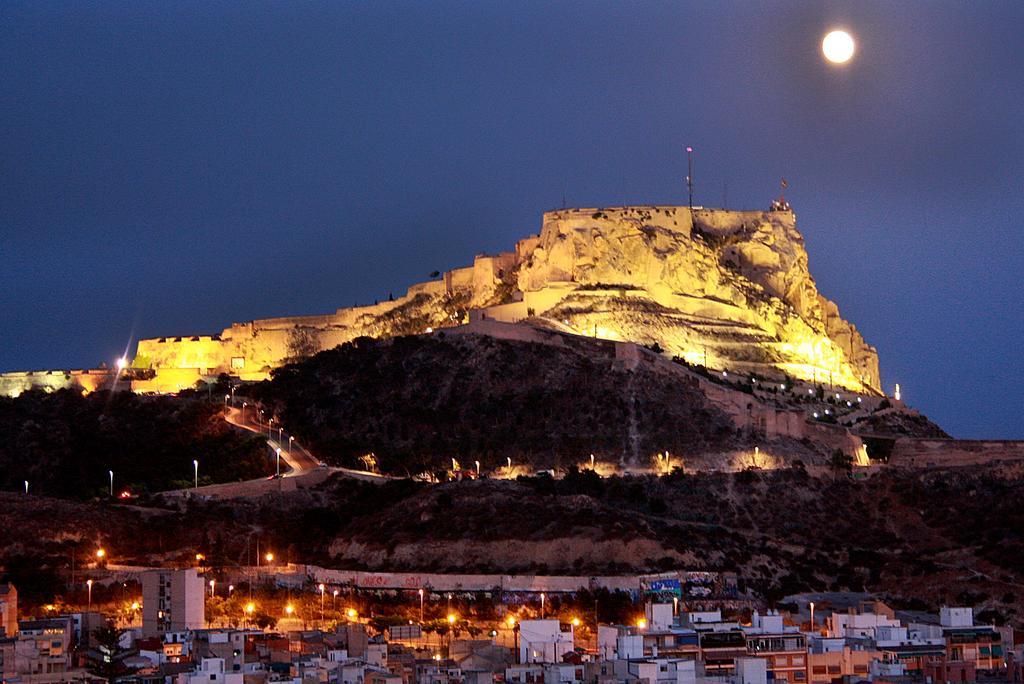 Guesthouse Central Alicante Exterior foto